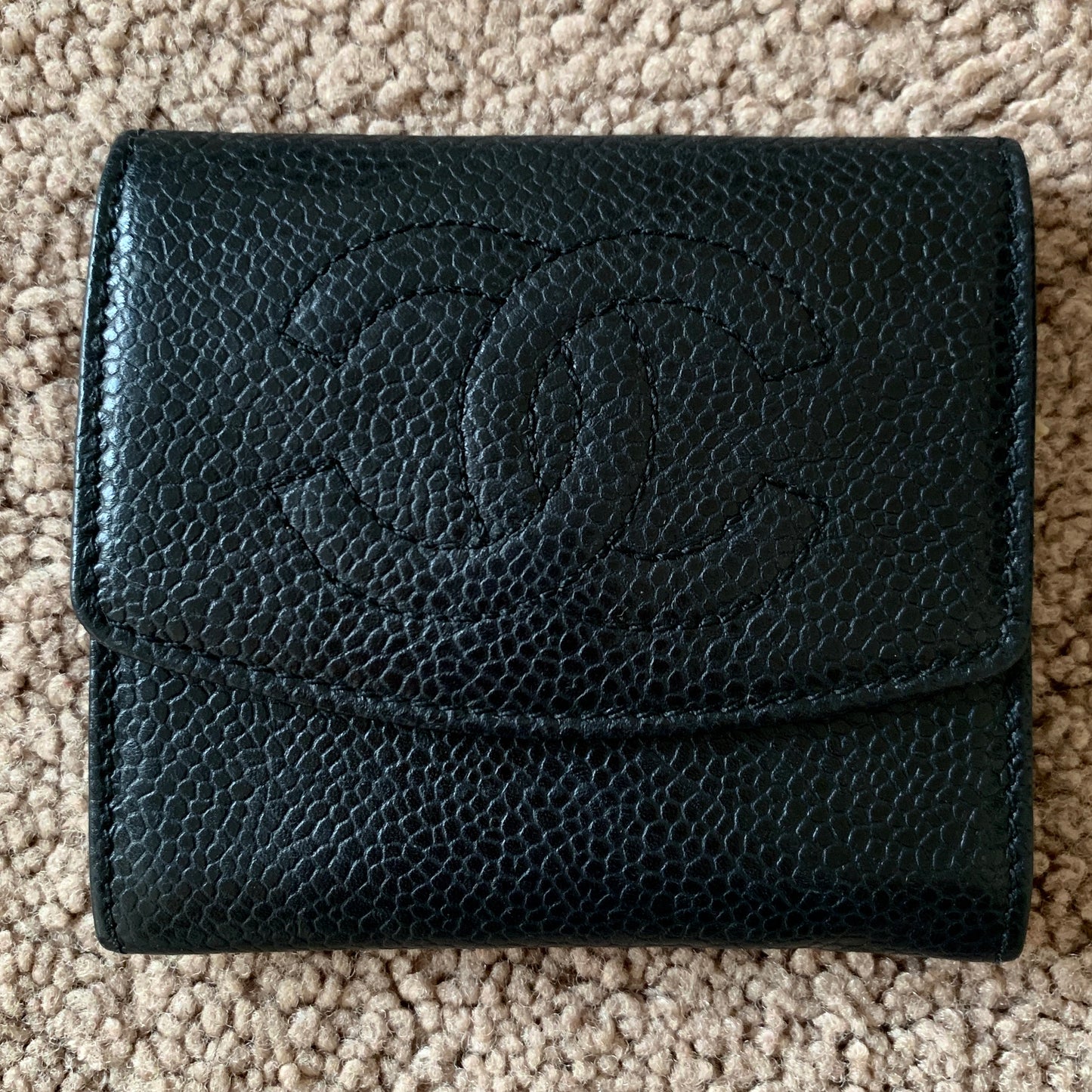Authentic Chanel unisex caviar black leather coin wallet with authenticity card