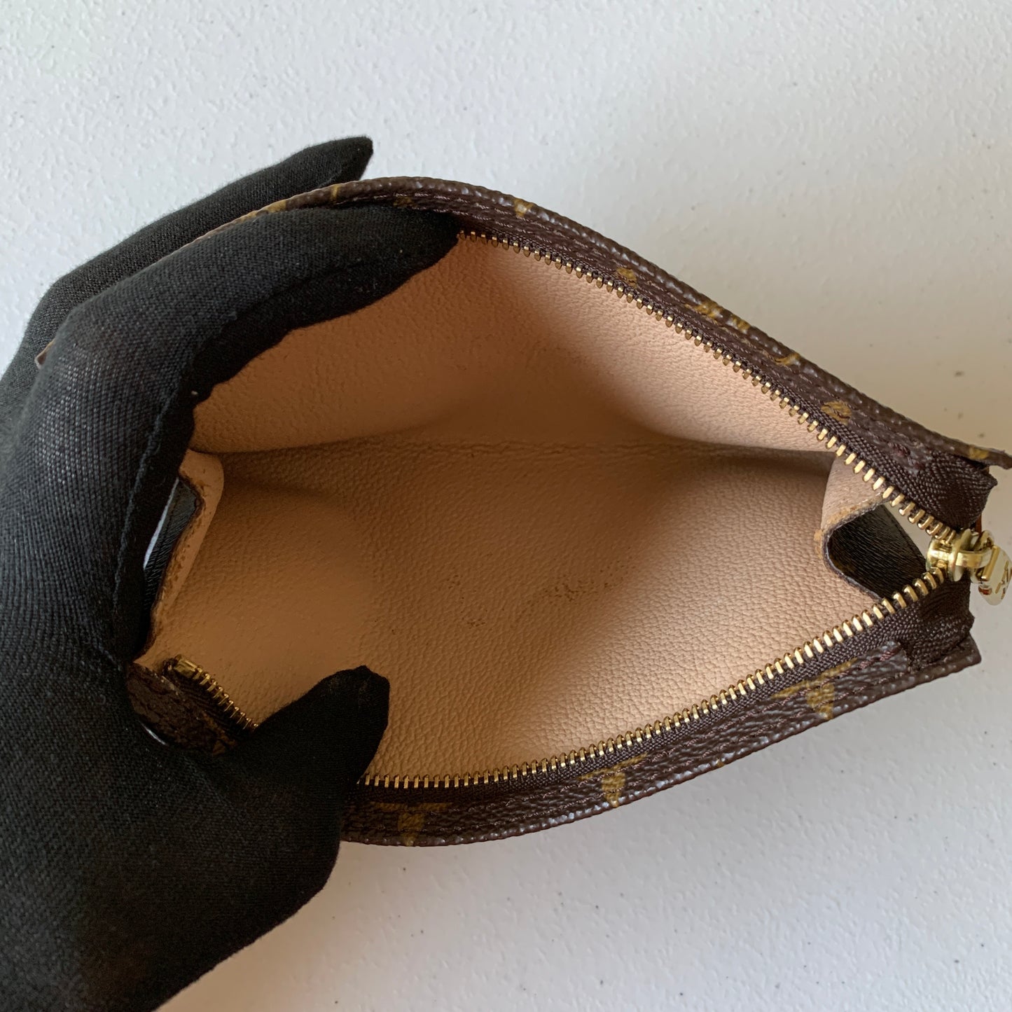 Louis Vuitton monogram accessory Pouch FL0070 authentic with COA