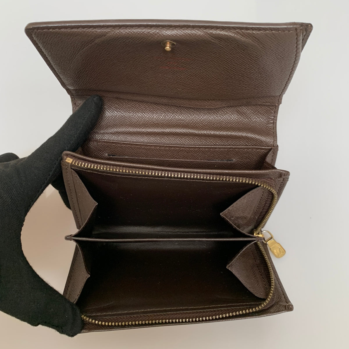 Louis Vuitton damier wallet CA4098 Authentic with COA 5.6x3.8x1