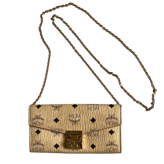 MCM wallet on chain authentic with coa dusty box 7.5x4