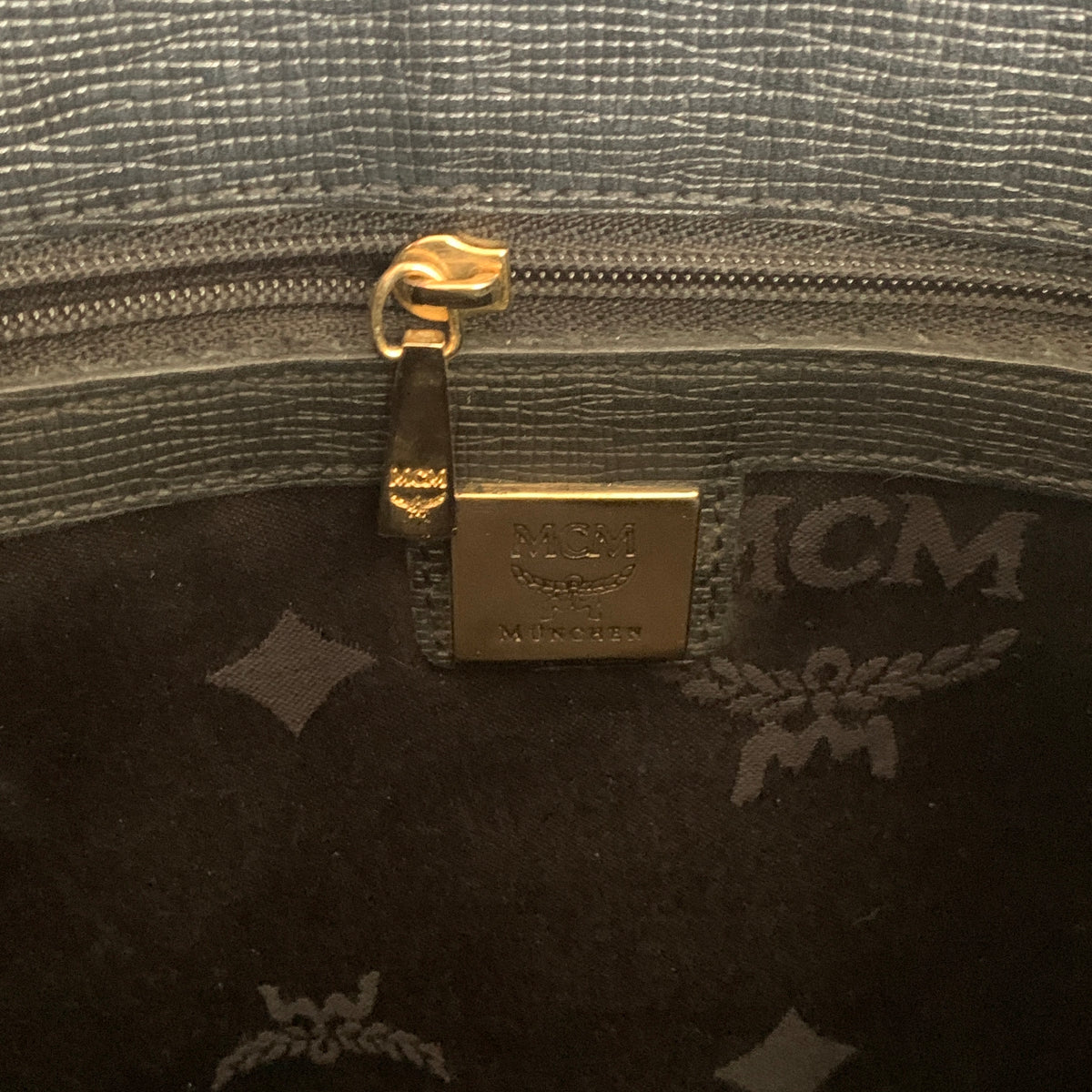 MCM black bucket leather shoulder bag Authentic with COA 10.2x9.3x5.2
