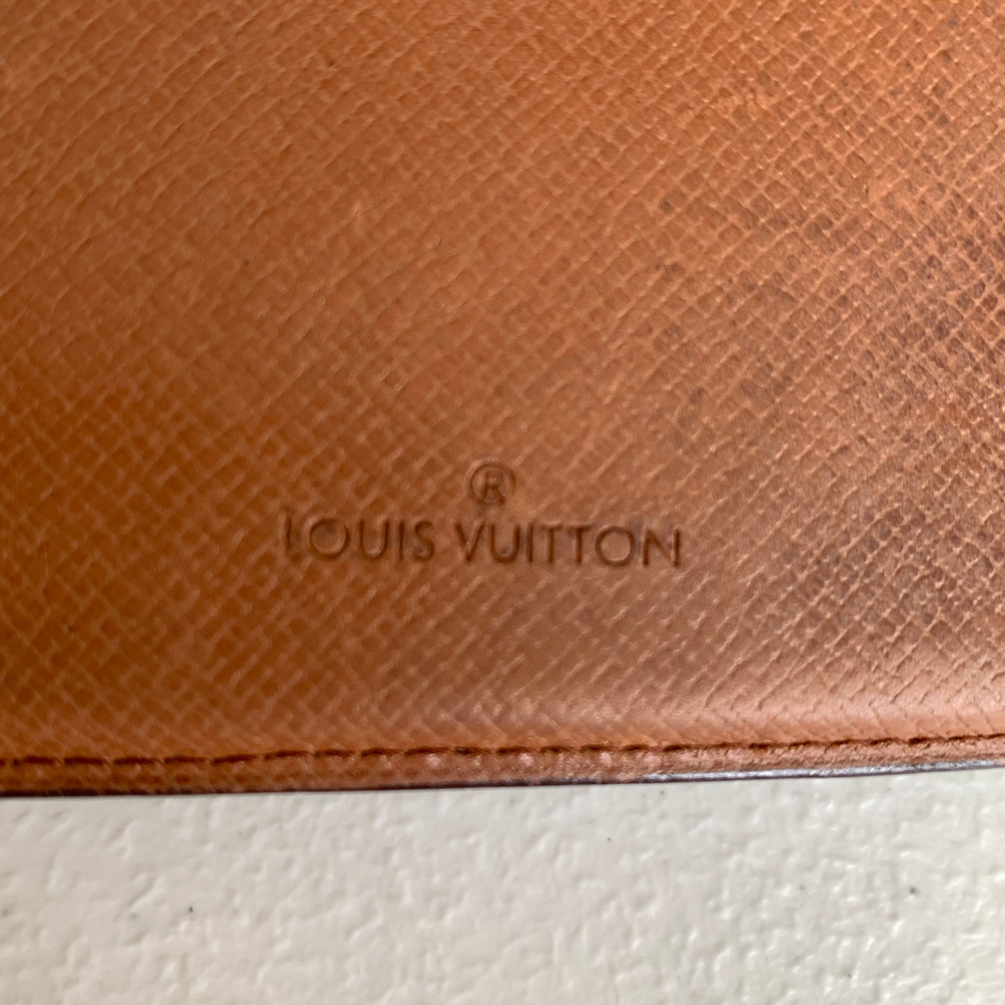 Louis Vuitton men’s bifold monogram wallet RA1900 Authentic with COA
