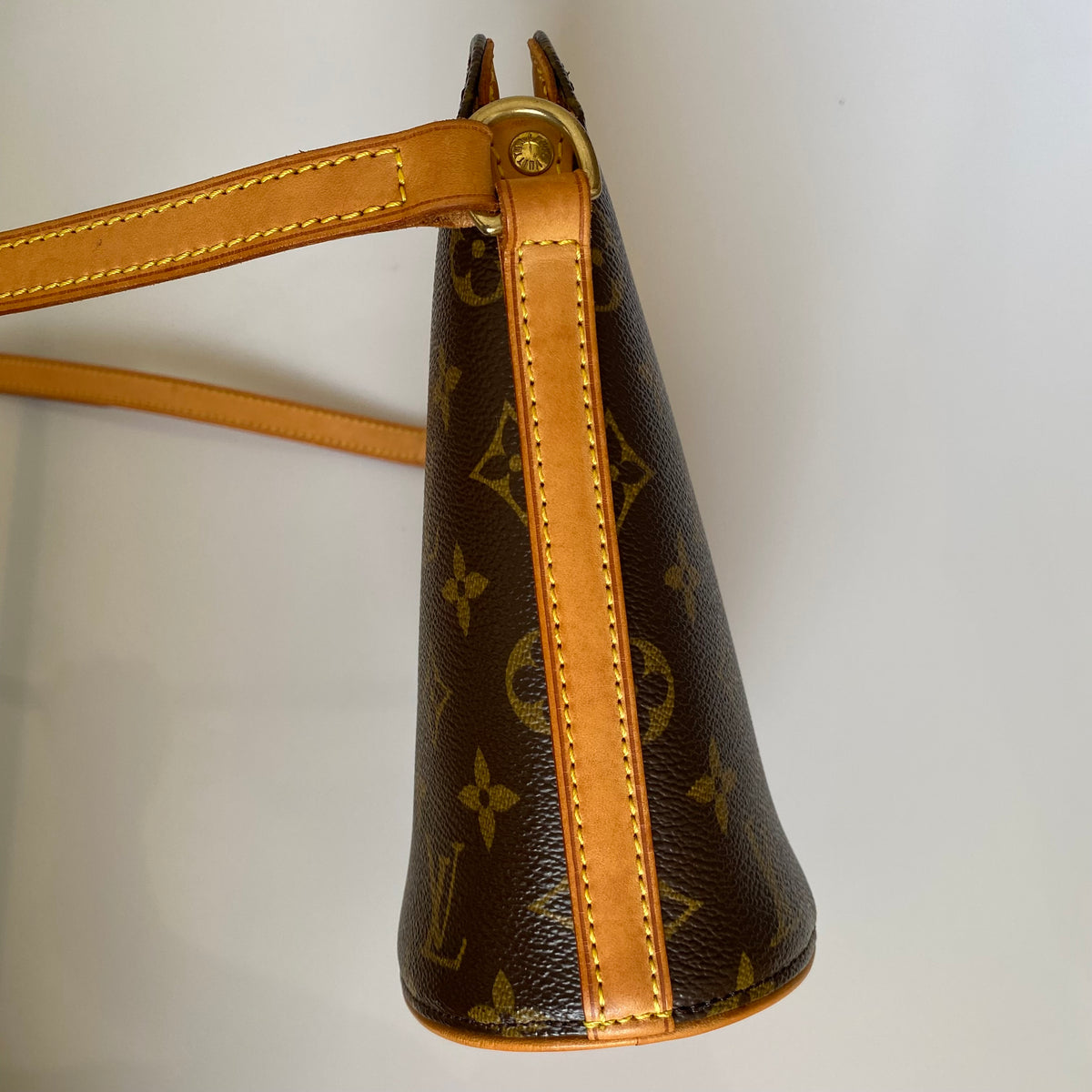 Louis Vuitton monogram crossbody bag LM0096 Authentic with COA 9.7x8.6x4.1