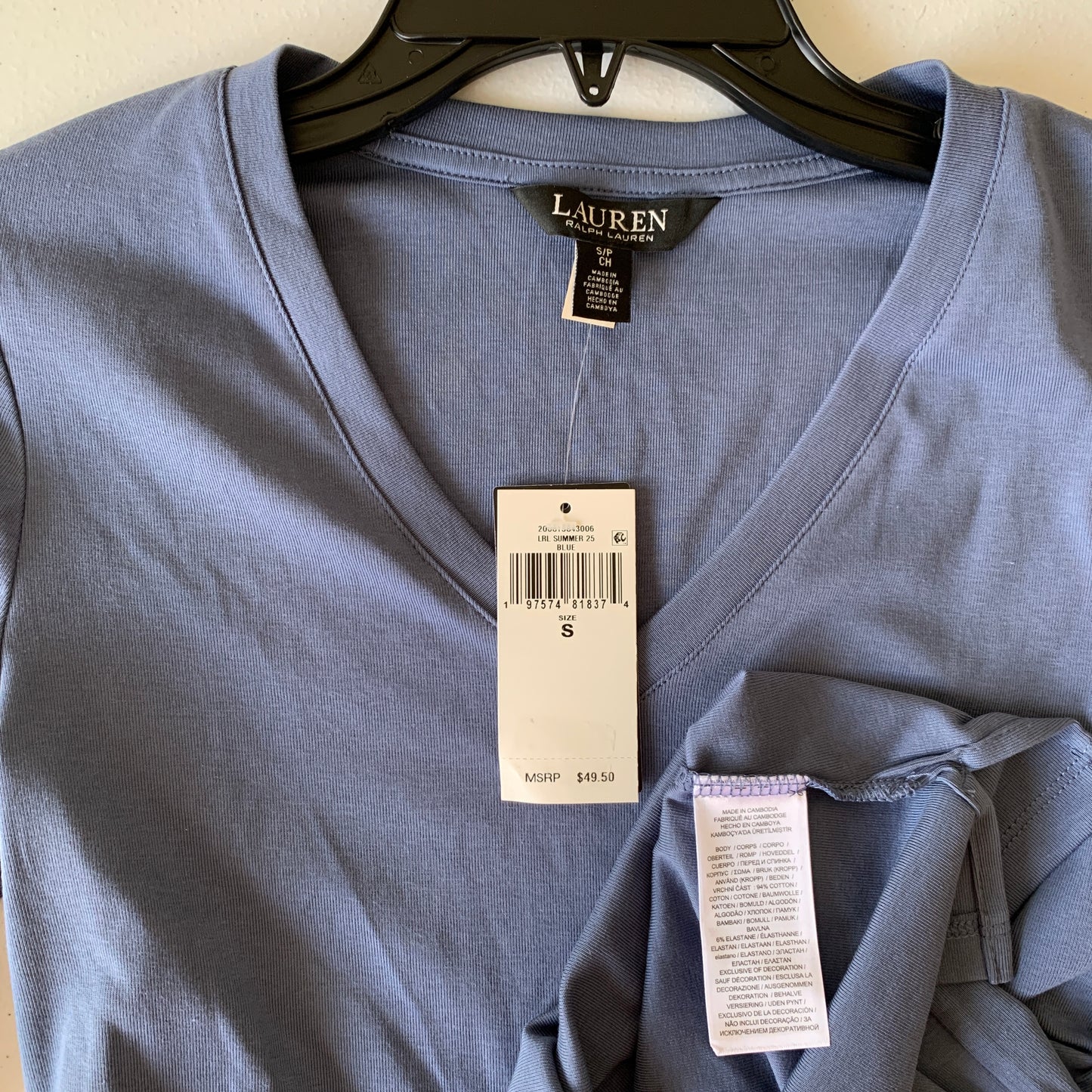 Lauren Ralph Lauren Women’s NWT blue v neck tee shirt size small