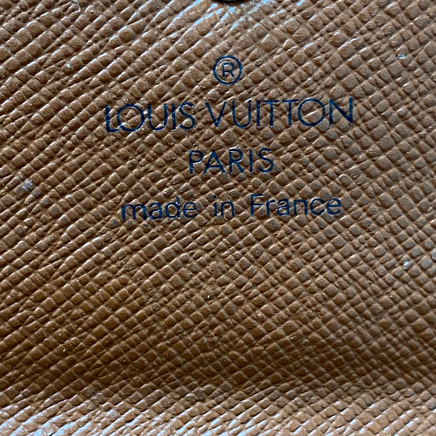 Louis Vuitton monogramwallet SP0938 Authentic with coa