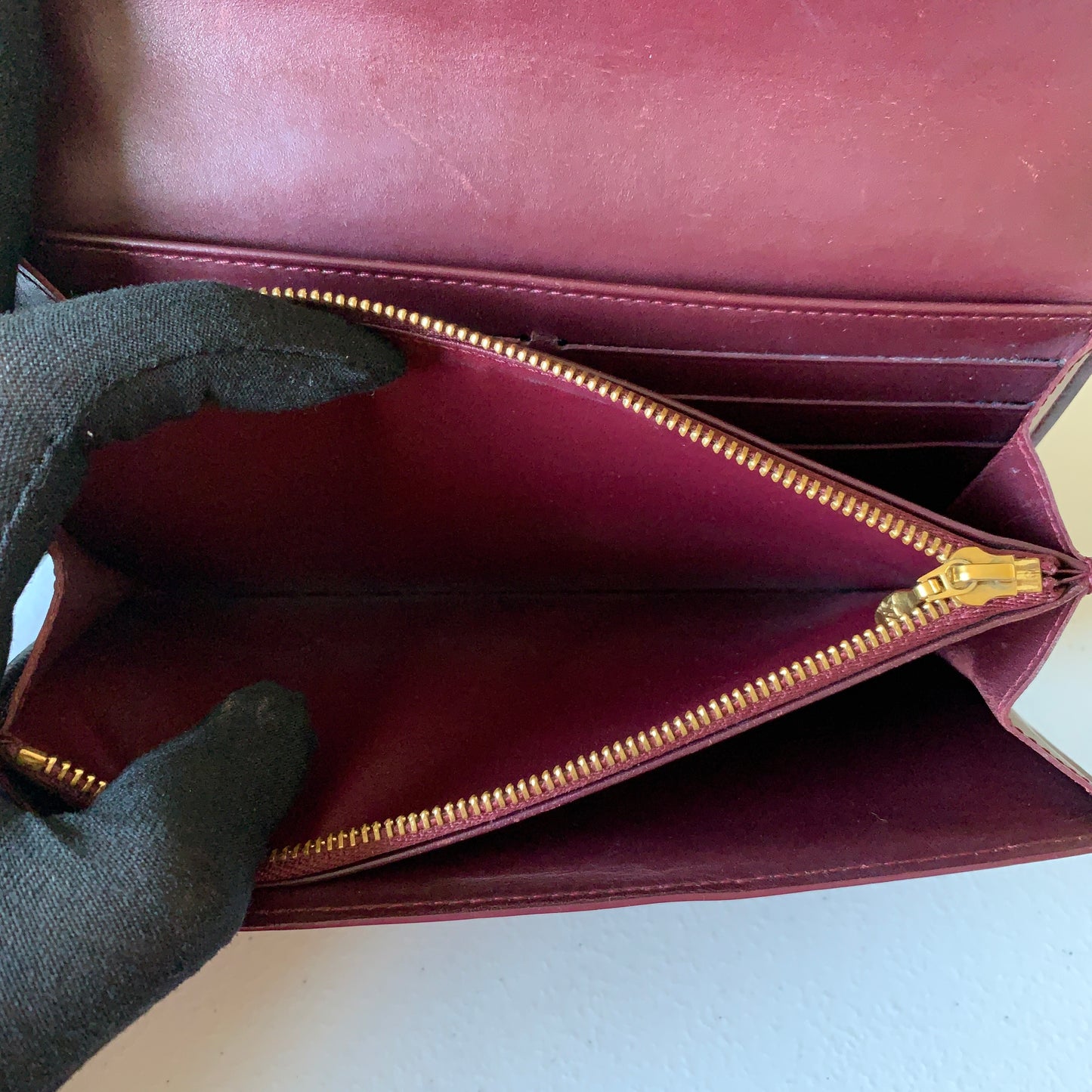 Louis Vuitton vernis monogram Wallet TR1143 Authenticator with COA