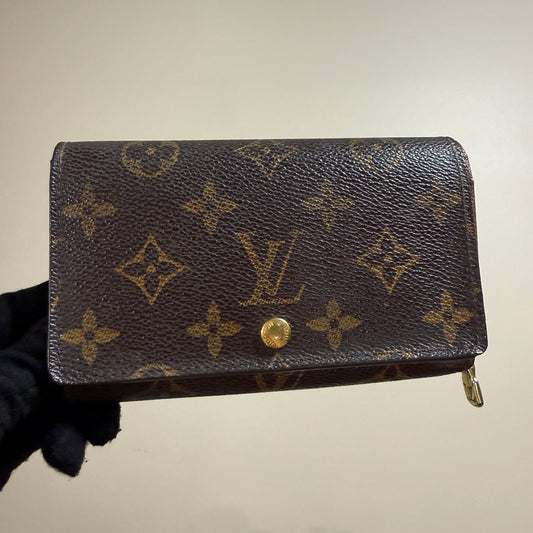 Louis Vuitton wallet SD0043