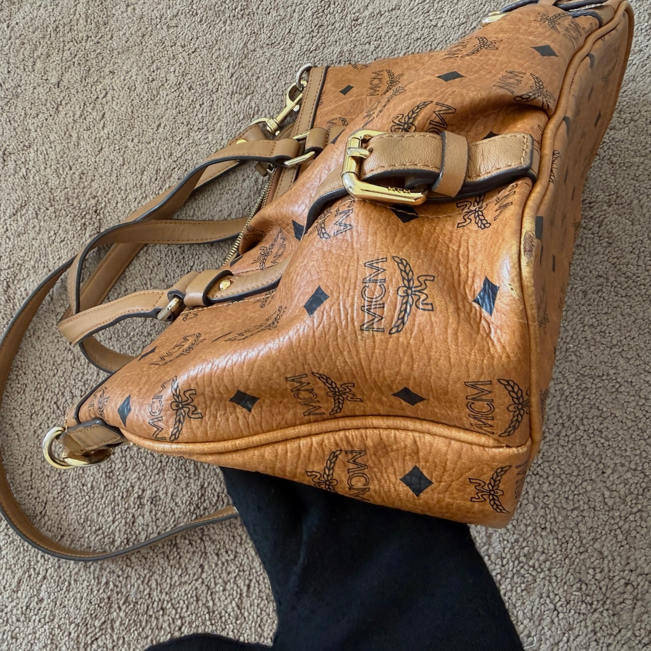 MCM visetos cognac 2 way tote bag authentic with COA and crossbody strap