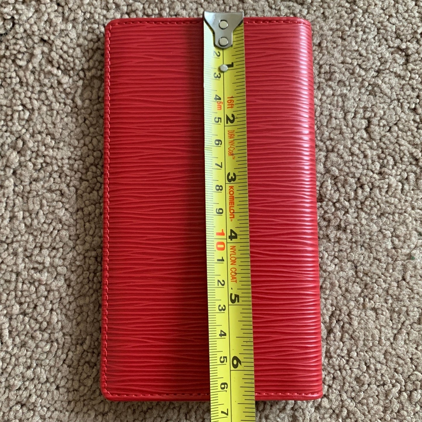 LV1039 Louis Vuitton unisex Epi red leather card holder wallet