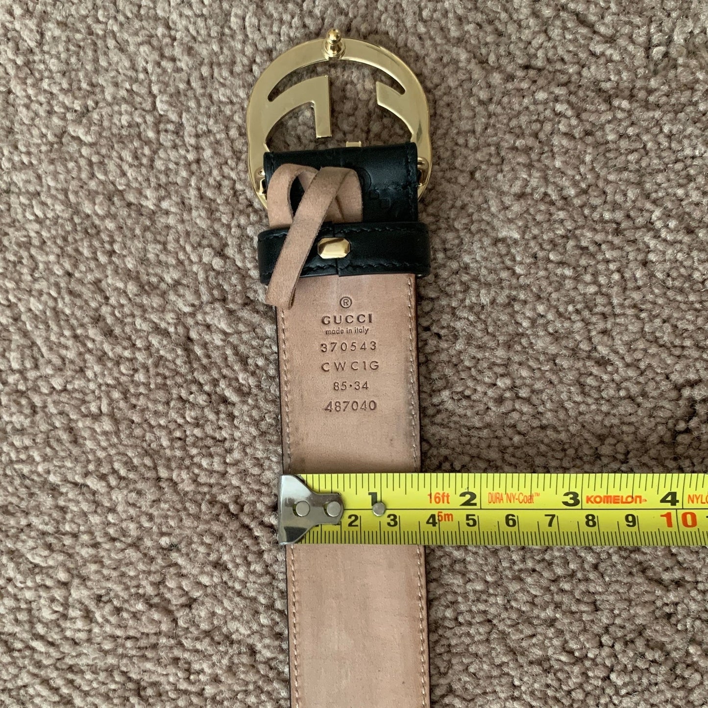 G1035 Gucci signature unisex black leather belt size 34 inch 85 cm