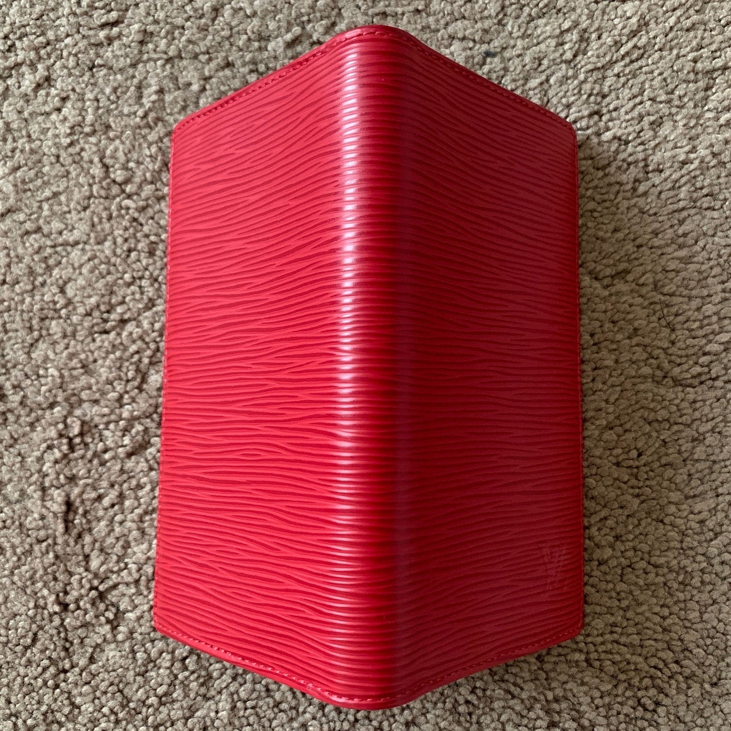 LV1039 Louis Vuitton unisex Epi red leather card holder wallet